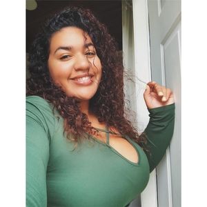 Meet your Posher, Genesis